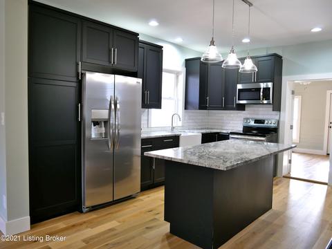 833 W Third St, Madison, IN 47250 photo 11