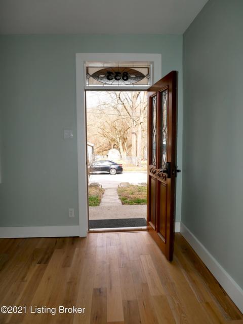 833 W Third St, Madison, IN 47250 photo 9