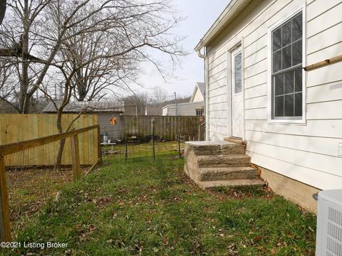 833 W Third St, Madison, IN 47250 photo 48