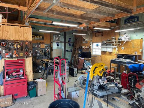 299 Samples Rd, Waddy, KY 40076 photo 44