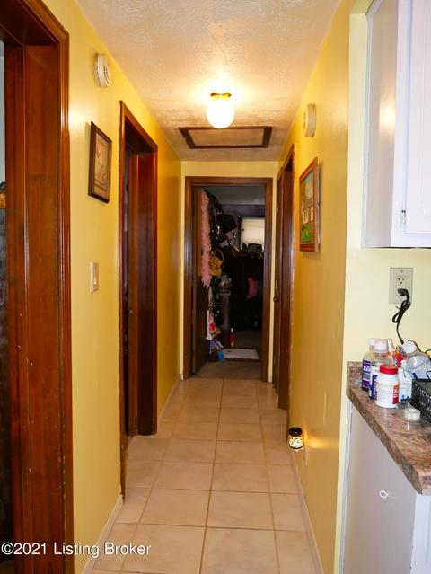 2214 E Cross Rd, Madison, IN 47250 photo 23