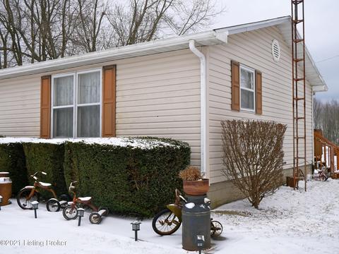 2214 E Cross Rd, Madison, IN 47250 photo 2