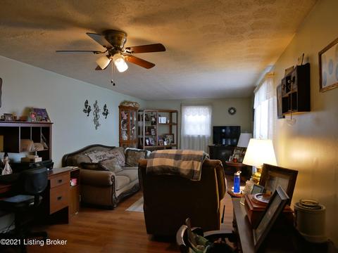 2214 E Cross Rd, Madison, IN 47250 photo 11