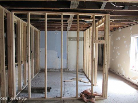 234 E Spring St, Radcliff, KY 40160 photo 12