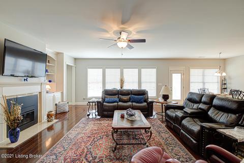 424 Paddock Dr, Versailles, KY 40383 photo 8