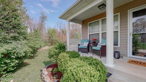 1245 Ormsby Ln, Lyndon, KY 40222 photo 5