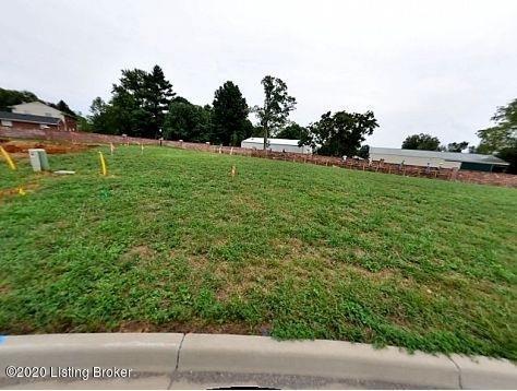 301 Kirkwood Glen Cir, Louisville, KY 40207
