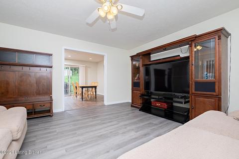 508 Conroe Dr, Radcliff, KY 40160 photo 7