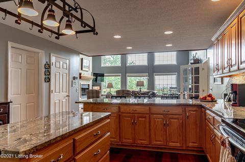 818 Noah Stevenson Rd, Bee Spring, KY 42207 photo 14