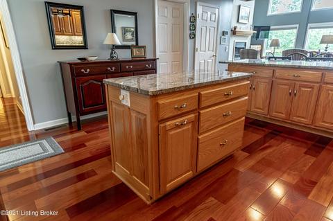 818 Noah Stevenson Rd, Bee Spring, KY 42207 photo 58