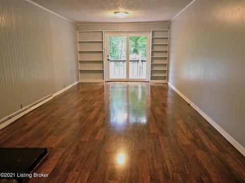 545 Spring St, Madison, IN 47250 photo 9
