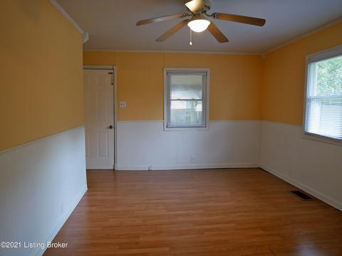545 Spring St, Madison, IN 47250 photo 38
