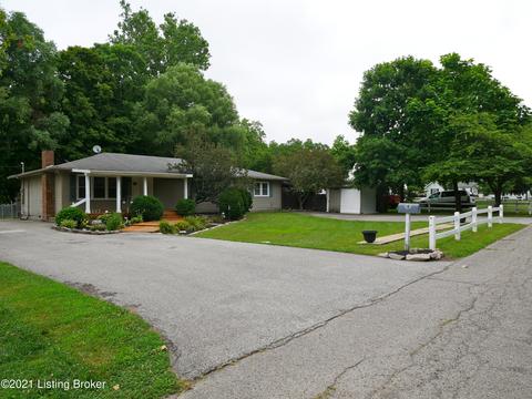 545 Spring St, Madison, IN 47250 photo 69