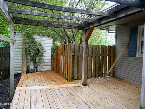 545 Spring St, Madison, IN 47250 photo 67