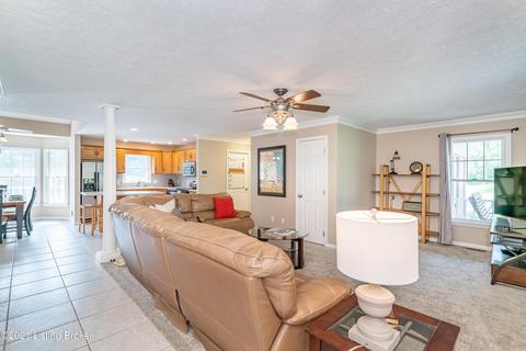 6085 Moser Knob Rd, Floyds Knobs, IN 47119 photo 2