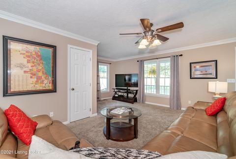 6085 Moser Knob Rd, Floyds Knobs, IN 47119 photo 5