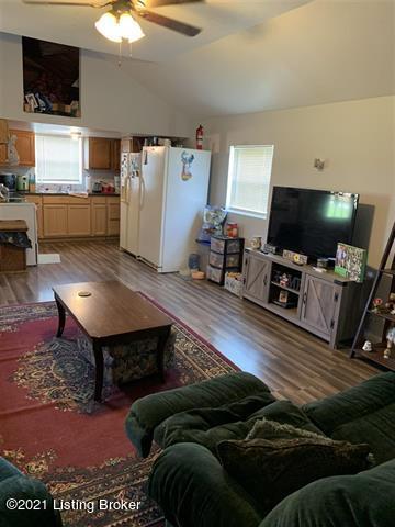 658 Kirsch Ln, Springfield, KY 40069 photo 8