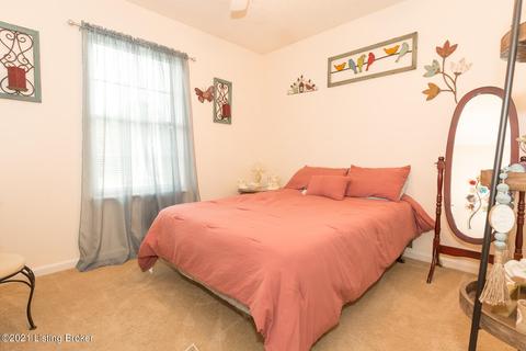 117 E Aulbern Dr, Mount Washington, KY 40047 photo 23