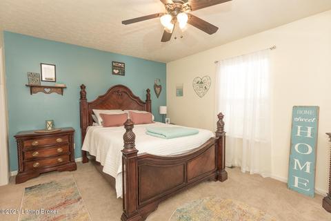 117 E Aulbern Dr, Mount Washington, KY 40047 photo 17