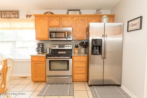 117 E Aulbern Dr, Mount Washington, KY 40047 photo 15