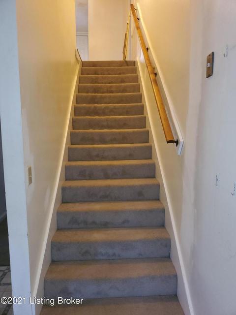 413 E High St, Springfield, KY 40069 photo 23