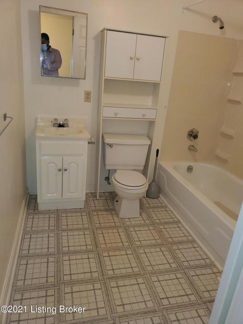 413 E High St, Springfield, KY 40069 photo 24