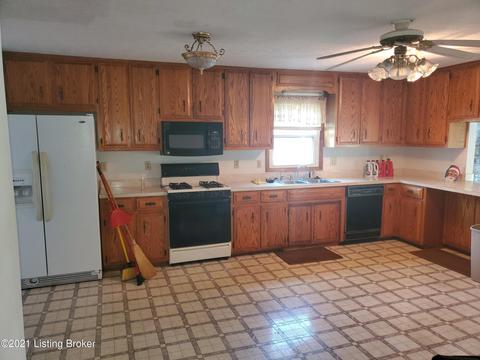413 E High St, Springfield, KY 40069 photo 12