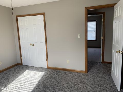933 Walker Ln, Springfield, KY 40069 photo 25