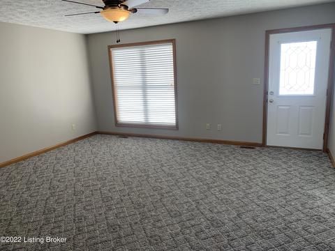 933 Walker Ln, Springfield, KY 40069 photo 20