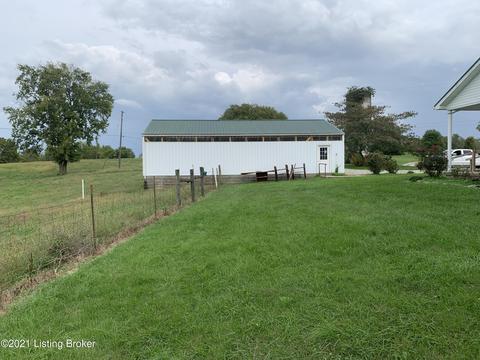 933 Walker Ln, Springfield, KY 40069 photo 5