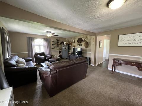 2375 Ky-376, Webster, KY 40176 photo 11