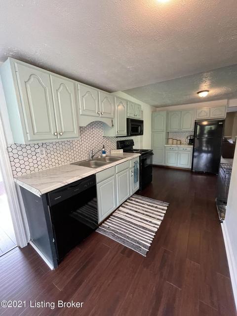 2375 Ky-376, Webster, KY 40176 photo 20