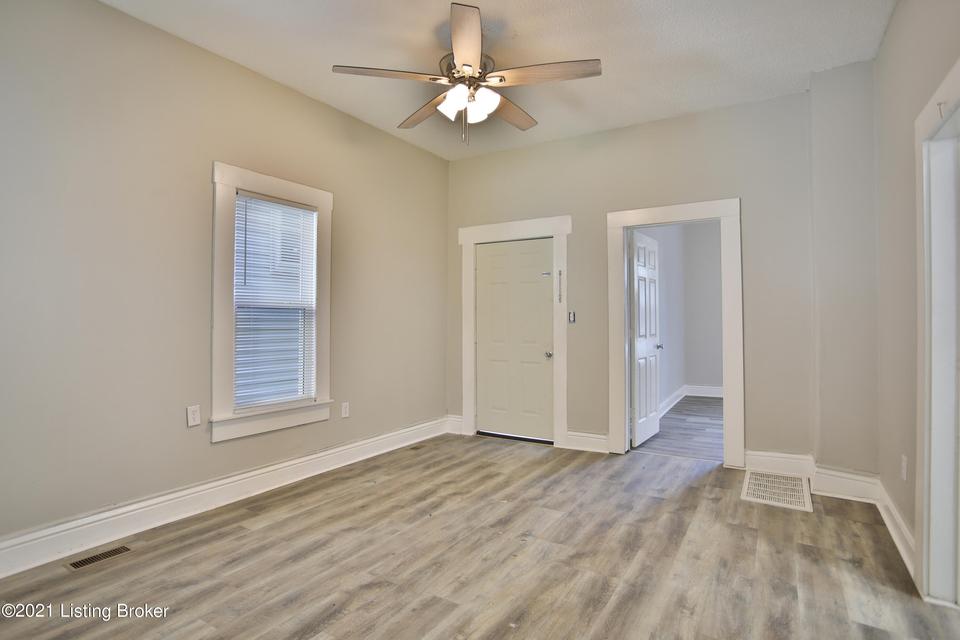  424 Montana Ave, Louisville, KY 40208 photo 11