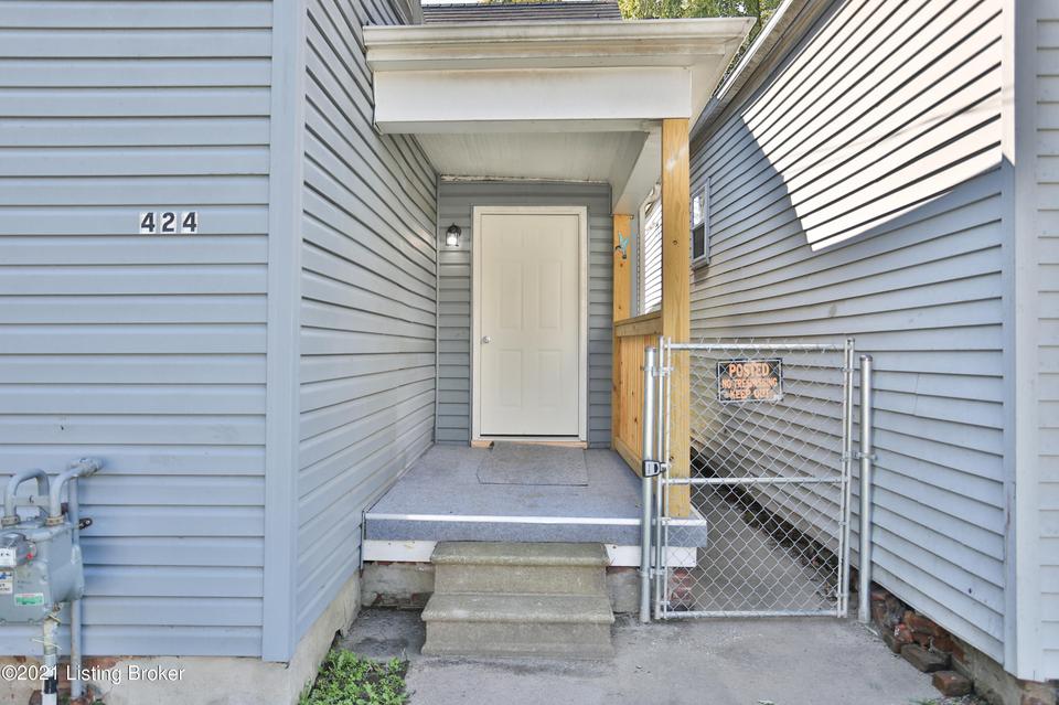  424 Montana Ave, Louisville, KY 40208 photo 3
