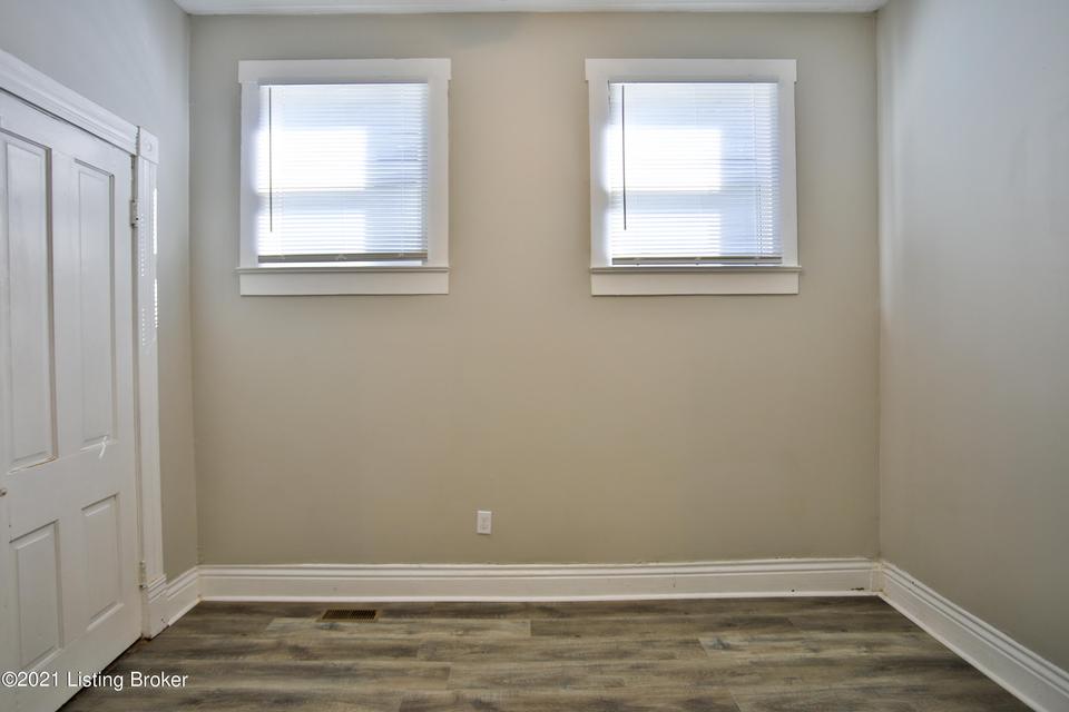  424 Montana Ave, Louisville, KY 40208 photo 8