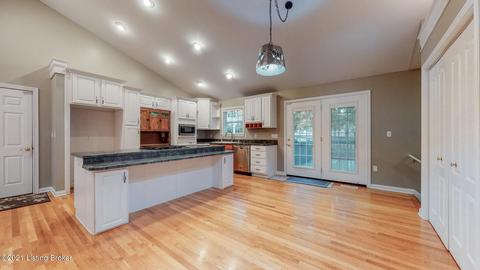 255 Oakwood Cir, Pendleton, KY 40055 photo 17