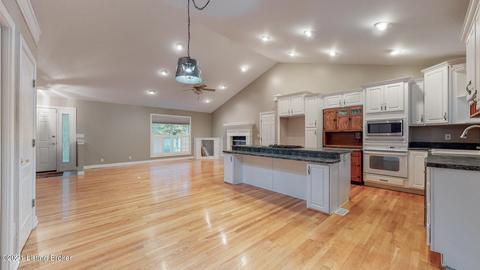 255 Oakwood Cir, Pendleton, KY 40055 photo 18