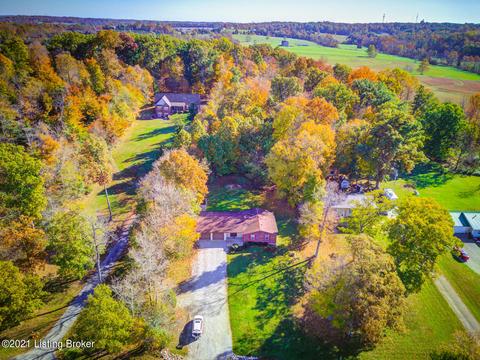 136 Walts Rd, Georgetown, IN 47122 photo 2