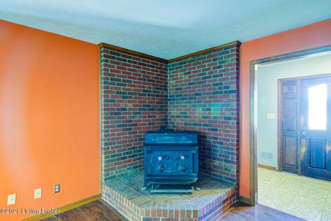 136 Walts Rd, Georgetown, IN 47122 photo 6