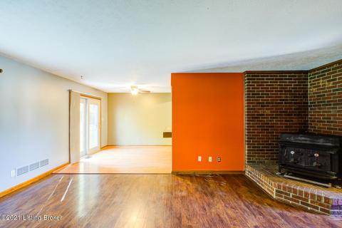 136 Walts Rd, Georgetown, IN 47122 photo 8