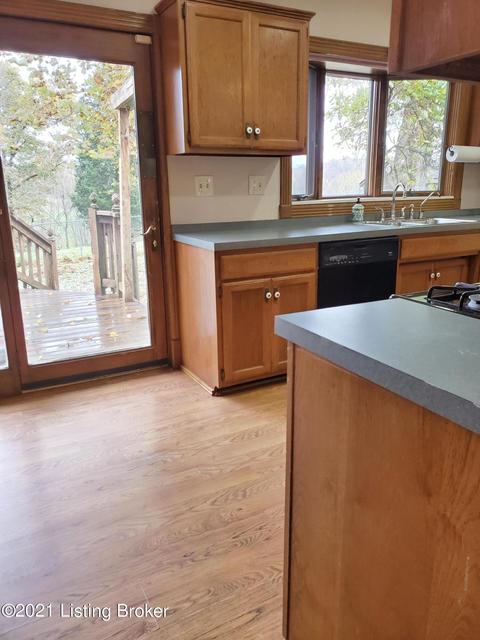 3510 Twin View Ct, Floyds Knobs, IN 47119 photo 3