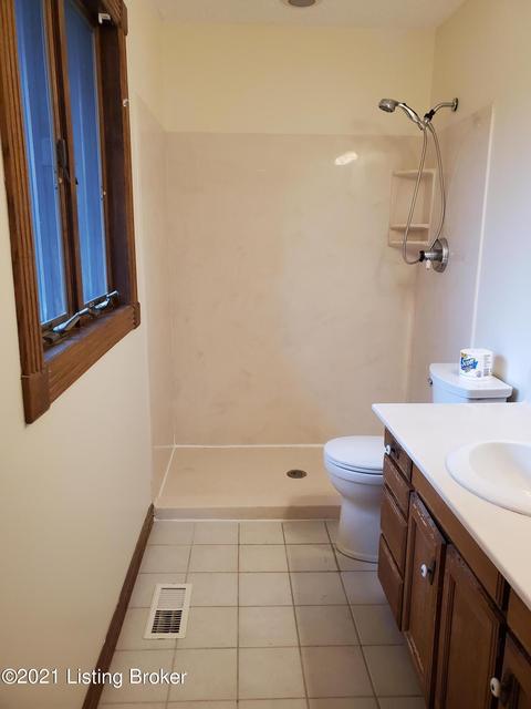 3510 Twin View Ct, Floyds Knobs, IN 47119 photo 17