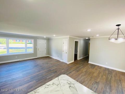304 Mayes Ave, Springfield, KY 40069 photo 6