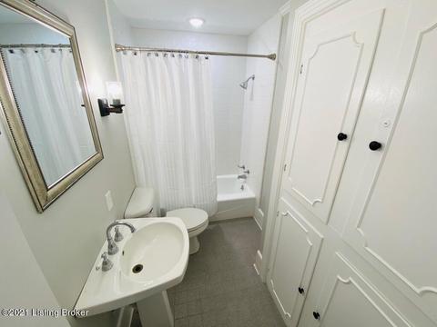 304 Mayes Ave, Springfield, KY 40069 photo 8