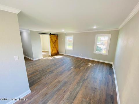 304 Mayes Ave, Springfield, KY 40069 photo 12