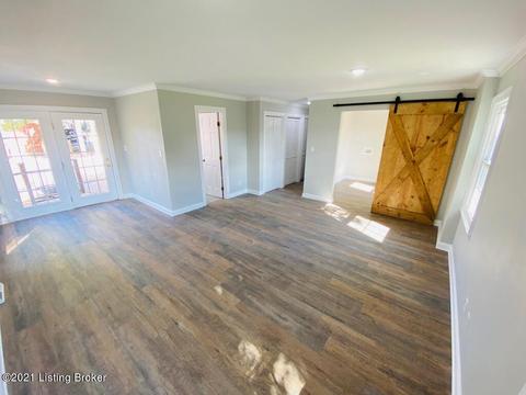 304 Mayes Ave, Springfield, KY 40069 photo 11
