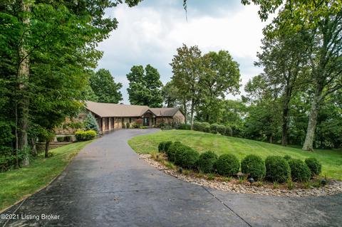 2011 Murvin Dr, Floyds Knobs, IN 47119 photo 2