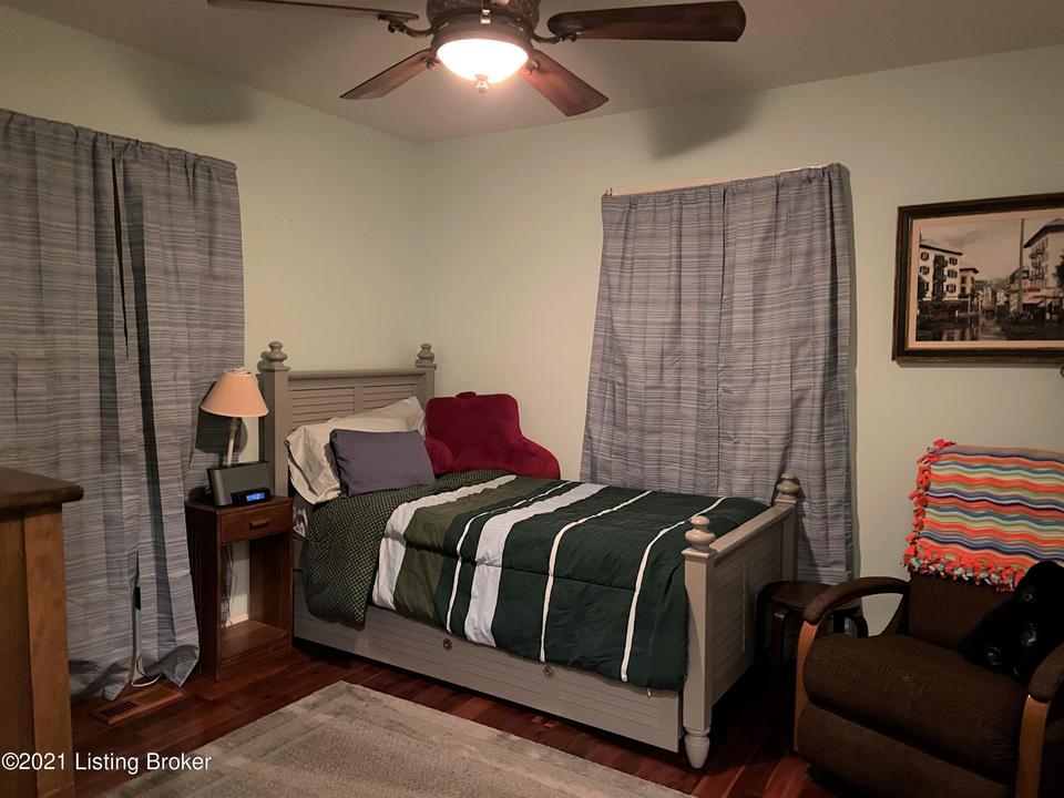 8701 Bluebell Dr, Louisville, KY 40219 photo 22
