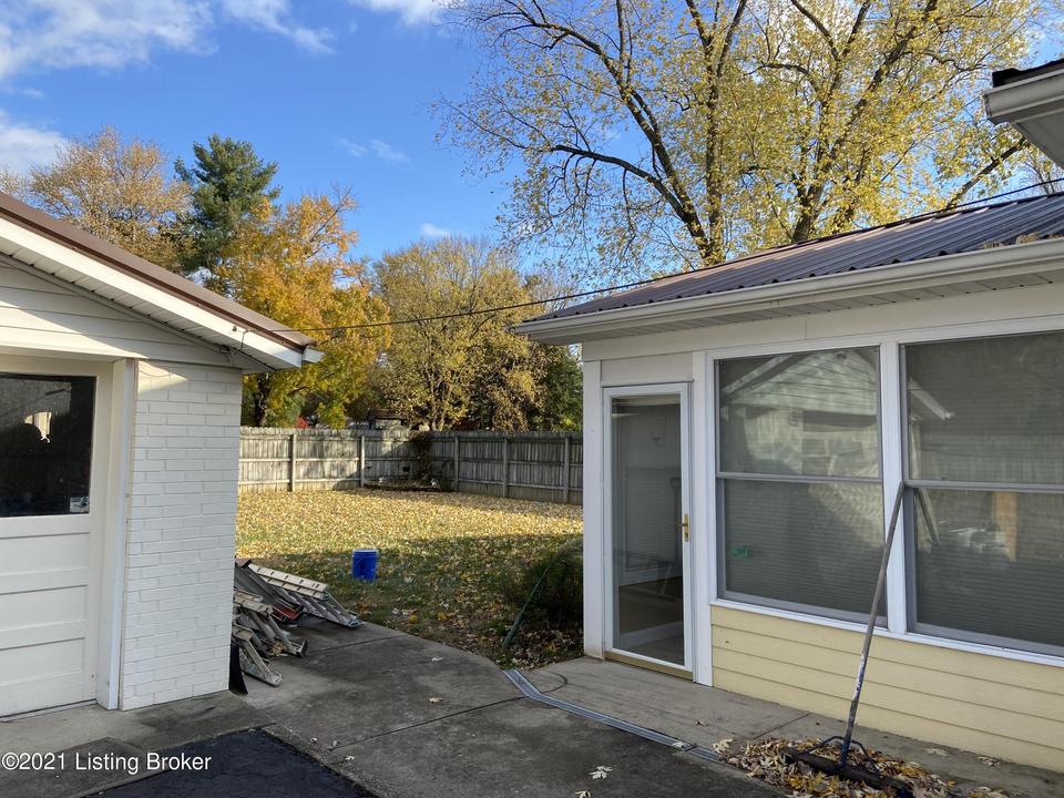  8701 Bluebell Dr, Louisville, KY 40219 photo 29