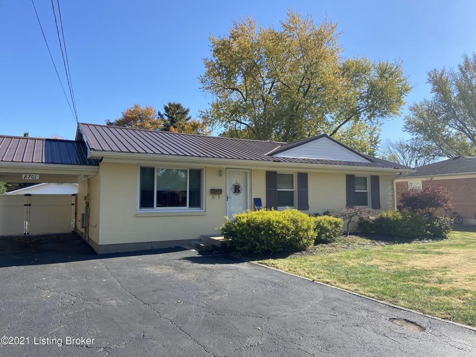  8701 Bluebell Dr, Louisville, KY 40219 photo 3